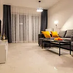 Διαμέρισμα Athome - Chmielna 104 *