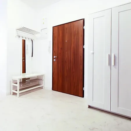 Apartament Athome - Chmielna 104 *