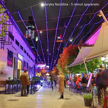 Athome - Chmielna 104